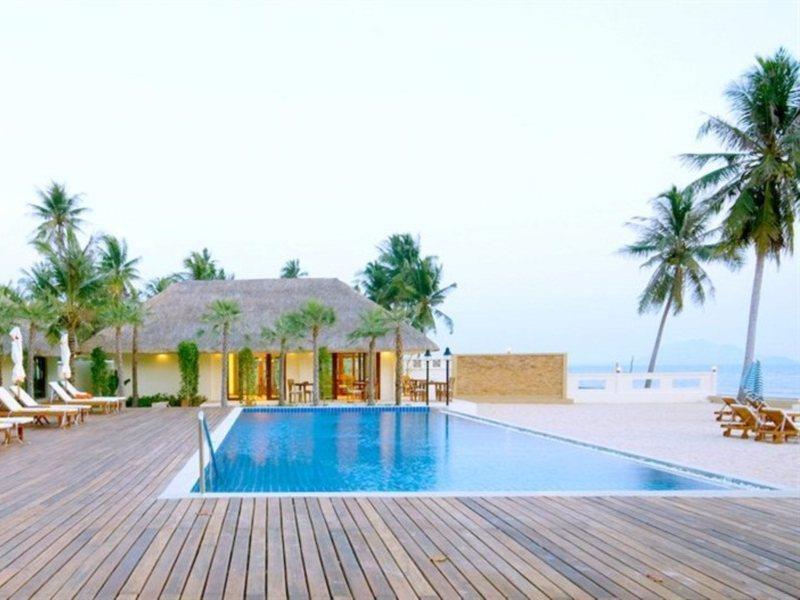 Nantra De Deluxe Hotel Had Yao Beach Buitenkant foto